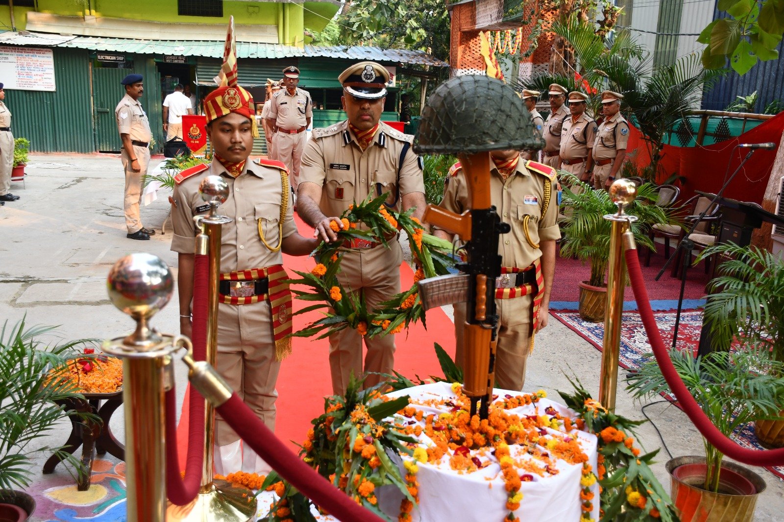 पुलिस स्मृति दिवस पर शहीद पुलिसकर्मियों को दी गई श्रद्धांजलि